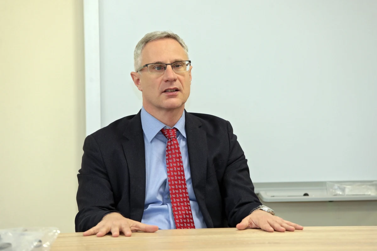 Ambasador Izraela w Kijowie Michael Brodsky został wezwany do MSZ Ukrainy. Resort wyraził niezadowolenie m.in. z powodu niechęci strony izraelskiej do uznania rosyjskiej najemniczej Grupy Wagnera za organizację terrorystyczną - podał portal ZN.UA.