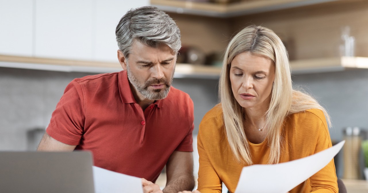 Pożyczka pieniędzy rodzinie. Zapomnisz o jednej rzeczy i skarbówka nałoży karę