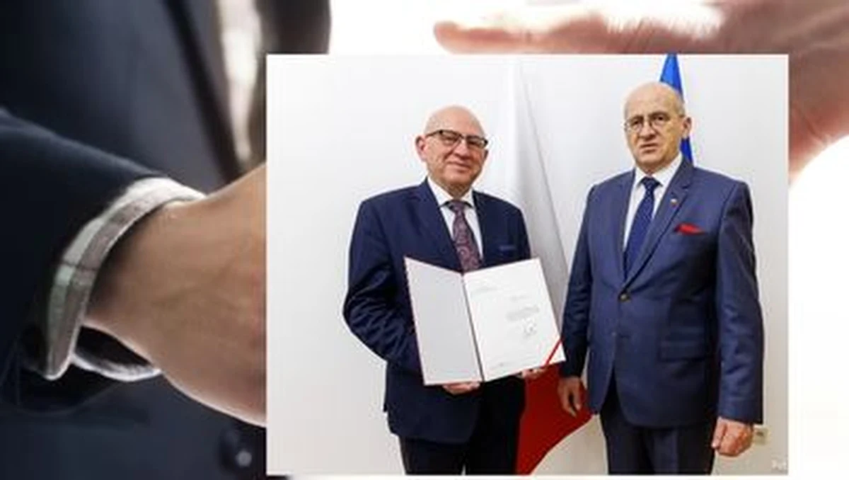 Szef MSZ Zbigniew Rau wręczył nominację ambasadorską Krzysztofowi Grzelczykowi. Zostanie on nowym ambasadorem nadzwyczajnym i pełnomocnym RP w Republice Macedonii Północnej - poinformował resort dyplomacji.