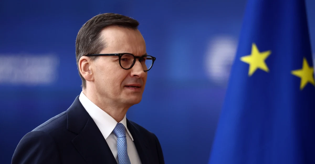 ​Polska będzie nadal zabiegać o zwiększenie o 3,5 mld euro Funduszu Pokojowego, z którego finansowane są dostawy broni dla Ukrainy - ustaliła nasza korespondentka w Brukseli Katarzyna Szymańska-Borginon. Wczoraj mimo polskich zabiegów nie udało się w Brukseli osiągnąć porozumienia. Suma ta nie jest więc wymieniona w konkluzjach ze szczytu.