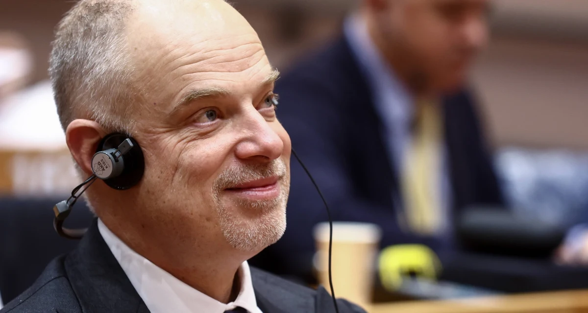 Węgry przystąpią do 7-letniego programu ramowego Europejskiej Agencji Obrony (EDA) w sprawie wspólnych zakupów amunicji. "Nie będziemy jednak wysyłać amunicji Ukrainie" - poinformował minister obrony Węgier Kristof Szalay-Bobrovniczky. 