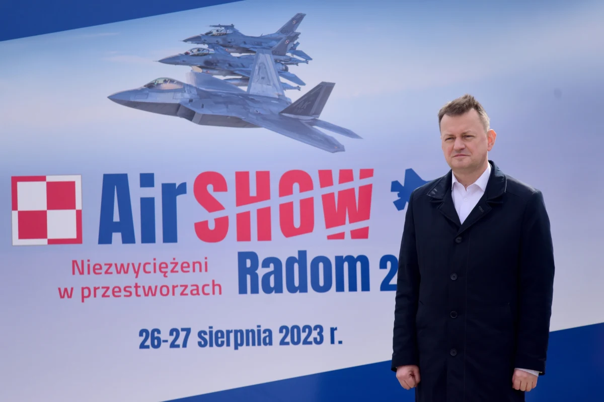 Podczas Międzynarodowych Pokazów Lotniczych Air Show 2023, które odbędą się w ostatni weekend sierpnia w Radomiu, zaprezentowane zostaną wszystkie typy samolotów wykorzystywanych w polskich Siłach Powietrznych. Zapowiedział to wicepremier, minister obrony narodowej Mariusz Błaszczak.