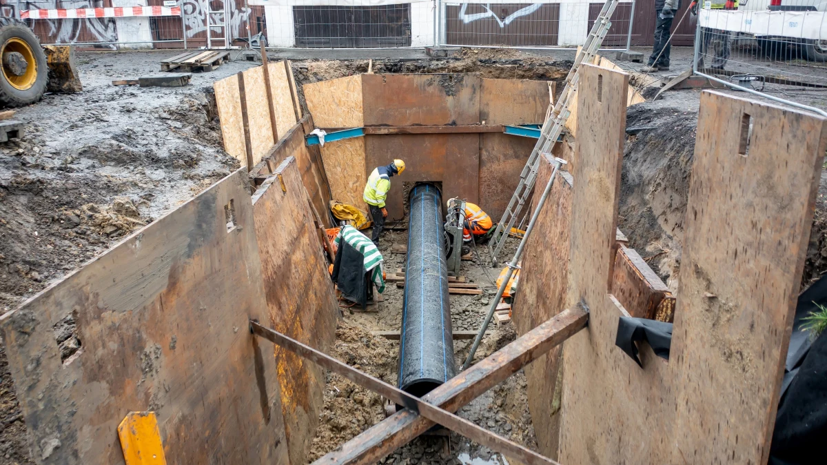 Od godz. 23.00 w piątek do godz. 12.00 w sobotę na kilku wrocławskich osiedlach pojawią się problemy z wodą. To efekt prac, które będą prowadzone przy magistrali wodociągowej na skrzyżowaniu ulic Jana Piwnika-Ponurego i Kłokoczyckiej.