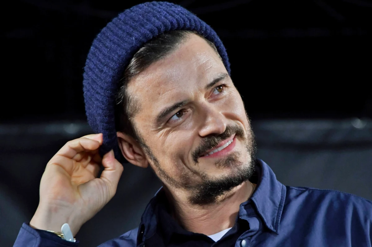 Orlando Bloom przebywał z wizytą na Ukrainie jako Ambasador Dobrej Woli UNICEF. Spotkał się z dziećmi w Kijowie oraz prezydentem Zełenskim. 