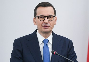 CBOS: Połowa Polaków niezadowolona, że na czele rządu stoi Morawiecki