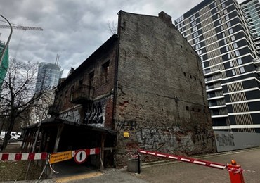 Warszawa: Apel o ratowanie zabytkowej kamienicy przy ul. Łuckiej 8