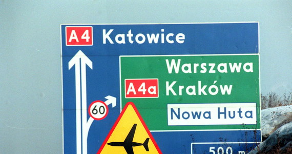 ​W czwartek 30 marca br. na węźle Brzęczkowice w Mysłowicach wprowadzone zostaną zmiany w organizacji ruchu, dotyczące zjazdu z autostrady A4 na drogę ekspresową S1. W związku z remontem wiaduktu na węźle Brzęczkowice (km 349), zamknięty zostanie zjazd z autostrady A4 na S1 dla kierowców jadących od Krakowa w kierunku Łodzi.