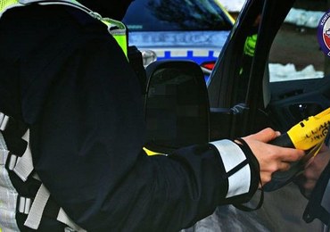 Zaślepiony miłością wsiadł za kierownicę. 32-latek miał 2,5 promila