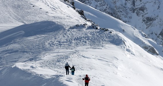 Tatry wciąż uwielbiane. W ubiegłym roku najwyższe polskie góry odwiedziło 4 mln 580 tys. turystów - podsumował Tatrzański Park Narodowy (TPN). To podobna liczba jak rok wcześniej.