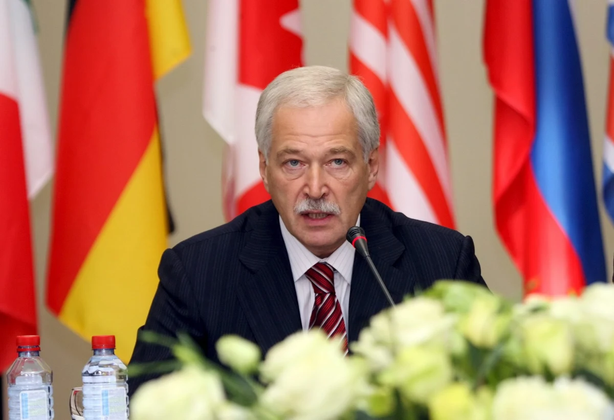 "Rosja ulokuje taktyczną broń nuklearną, którą planuje rozmieścić na Białorusi, przy zachodniej granicy Państwa Związkowego" - powiedział w niedzielę ambasador Rosji w Mińsku Borys Gryzłow.