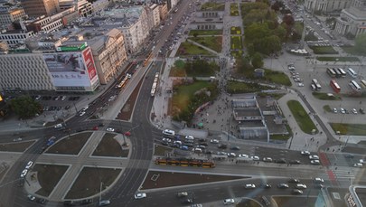 Zmiany w centrum Warszawy. Od dzisiaj inaczej jedzie się ulicą Mysią