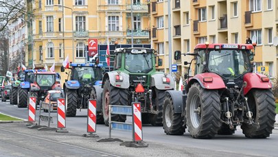 Poważne utrudnienia w Szczecinie. Rolnicy zaostrzają protest