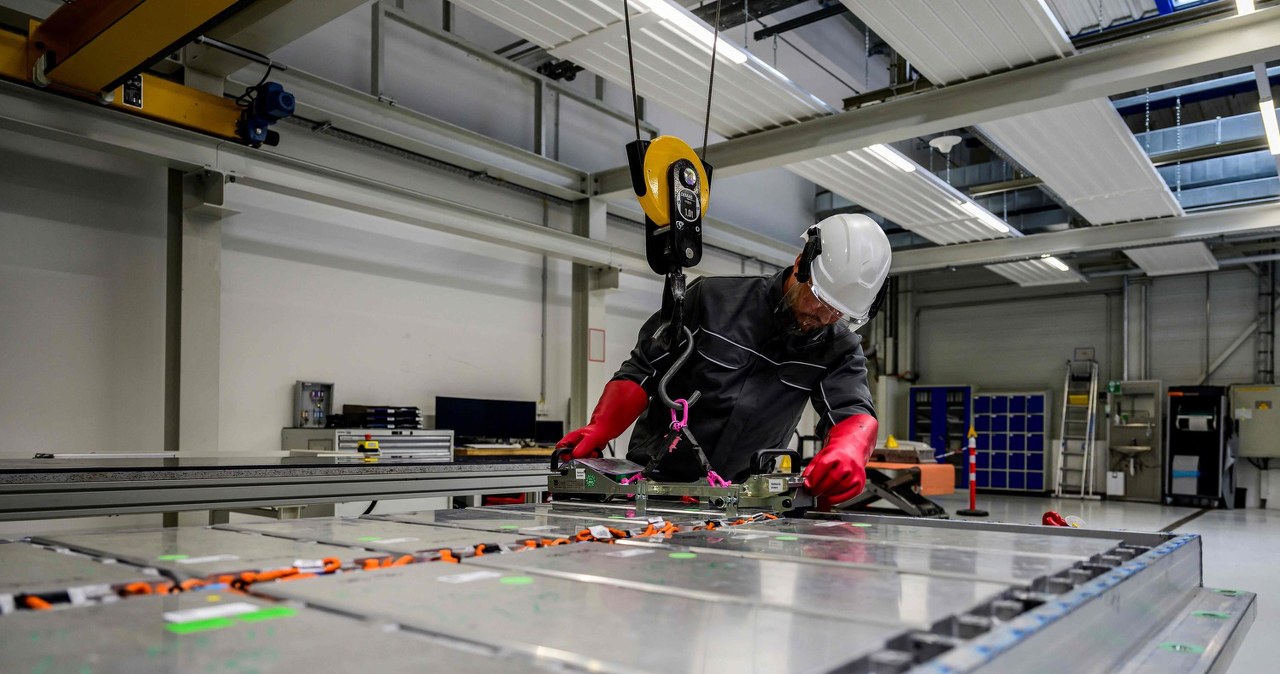 Polski przemysł wzrósł po raz pierwszy od roku. Nowe dane za marzec