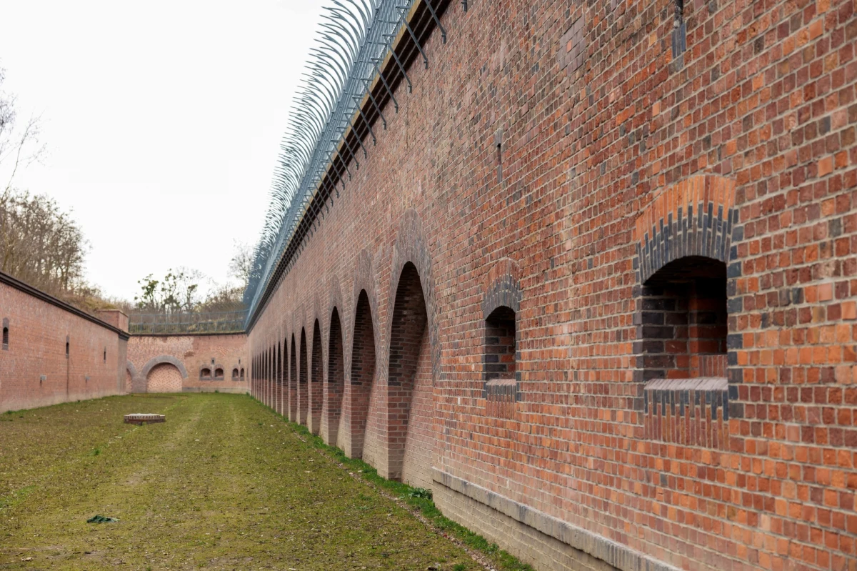 Uroczystości w Forcie VII rozpoczną w kwietniu Miesiąc Pamięci Narodowej. Jego najważniejszym bohaterem będzie pastor, ks. Gustaw Manitius, w okresie międzywojennym proboszcz parafii Ewangelicko-Augsburskiej w Poznaniu.