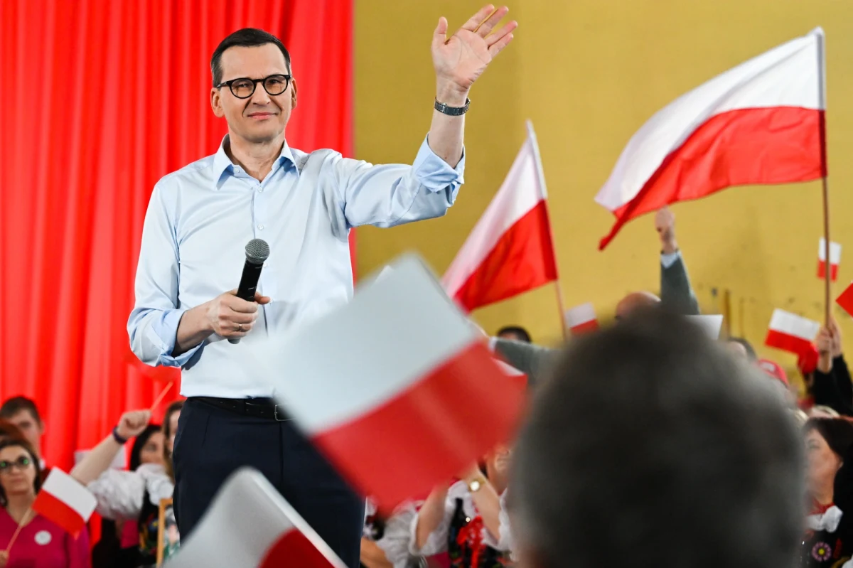 Mateusz Morawiecki będzie lokomotywą nadchodzącej kampanii wyborczej w obozie Zjednoczonej Prawicy - uważają uczestnicy badania United Surveys dla RMF FM i "Dziennika Gazety Prawnej". Analogiczną funkcję po stronie opozycji ma zdaniem respondentów pełnić Donald Tusk. 