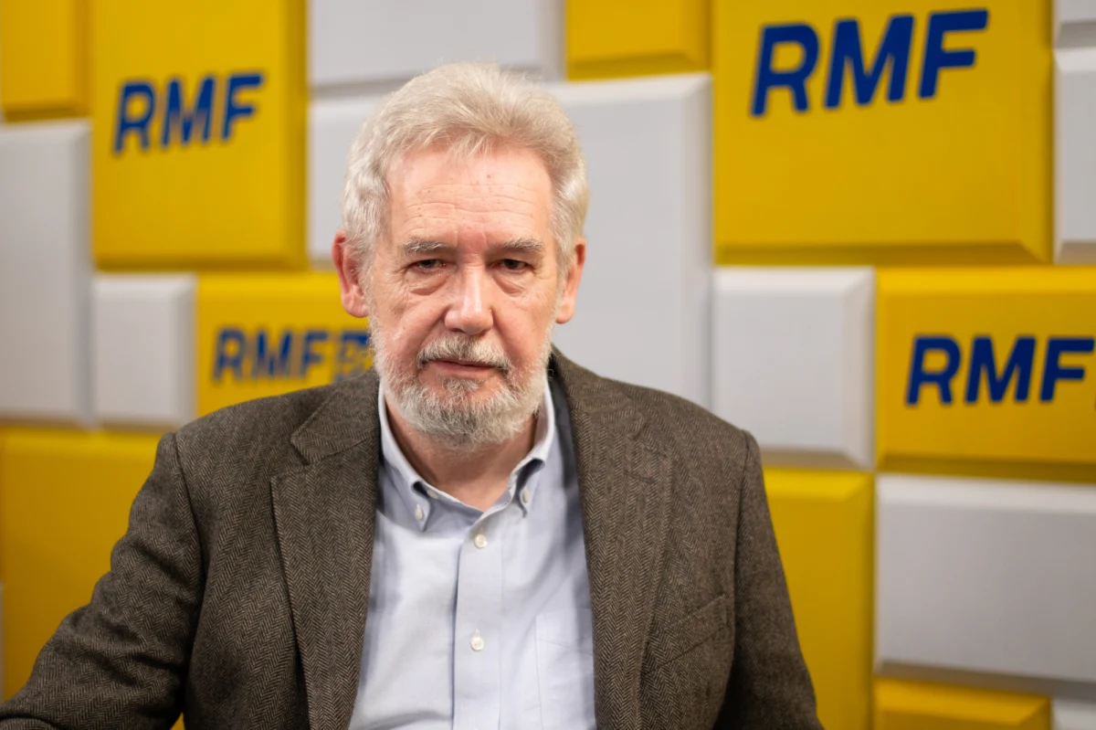 "To jest oficjalna wizyta skondensowana w ciągu jednego dnia - masa spotkań i przekaz do Polaków o dużym znaczeniu i dużej wadze" - mówił w Porannej rozmowie w RMF FM Jarosław Guzy, socjolog i nieoficjalny kandydat na ambasadora w Kijowie, odnosząc się do dzisiejszej wizyty prezydenta Ukrainy Wołodymyra Zełenskiego w Polsce.