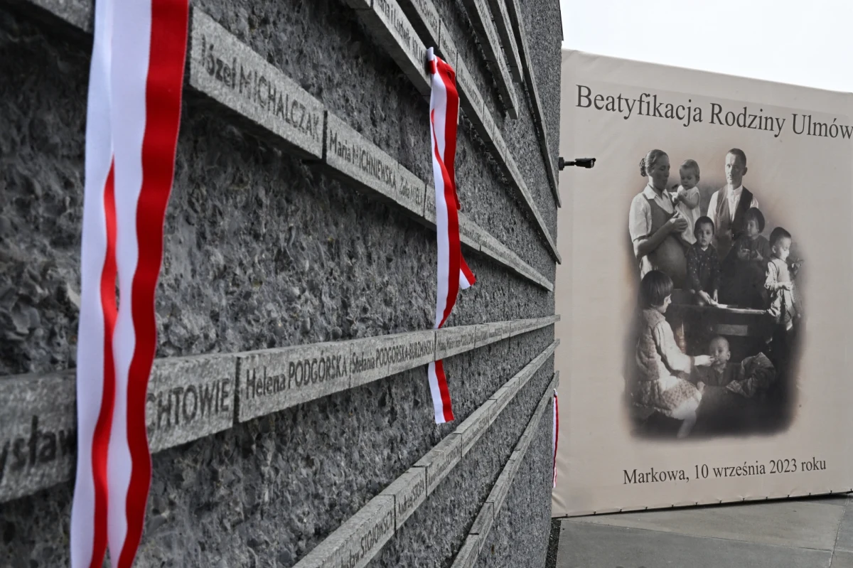 Zakończyła się ekshumacja i rozpoznanie szczątków rodziny Ulmów zamordowanej przez Niemców za ukrywanie Żydów. Ekshumacja poprzedza beatyfikację rodziny z Markowej, która nastąpi 10 września 2023.

