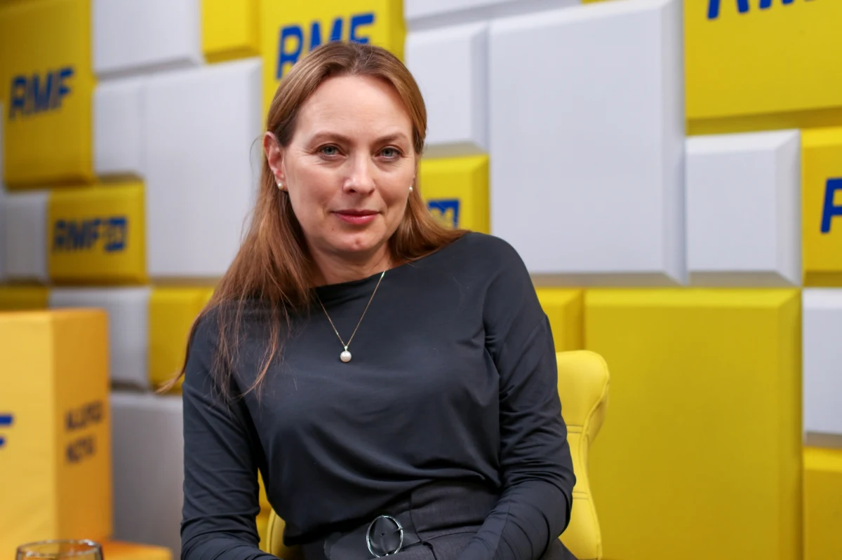 "Wszelkie wyobrażenia, że będzie jakaś unia polsko-ukraińska, wydają mi się iluzoryczne, niebezpieczne, niedobre" - mówiła w Popołudniowej rozmowie w RMF FM Katarzyna Pełczyńska-Nałęcz - była wiceminister spraw zagranicznych, a obecnie dyrektor Instytutu Strategie 2050. "To by nie oznaczało dobrobytu ekonomicznego, społecznego, politycznego dla naszych dwóch krajów" - oceniła. 