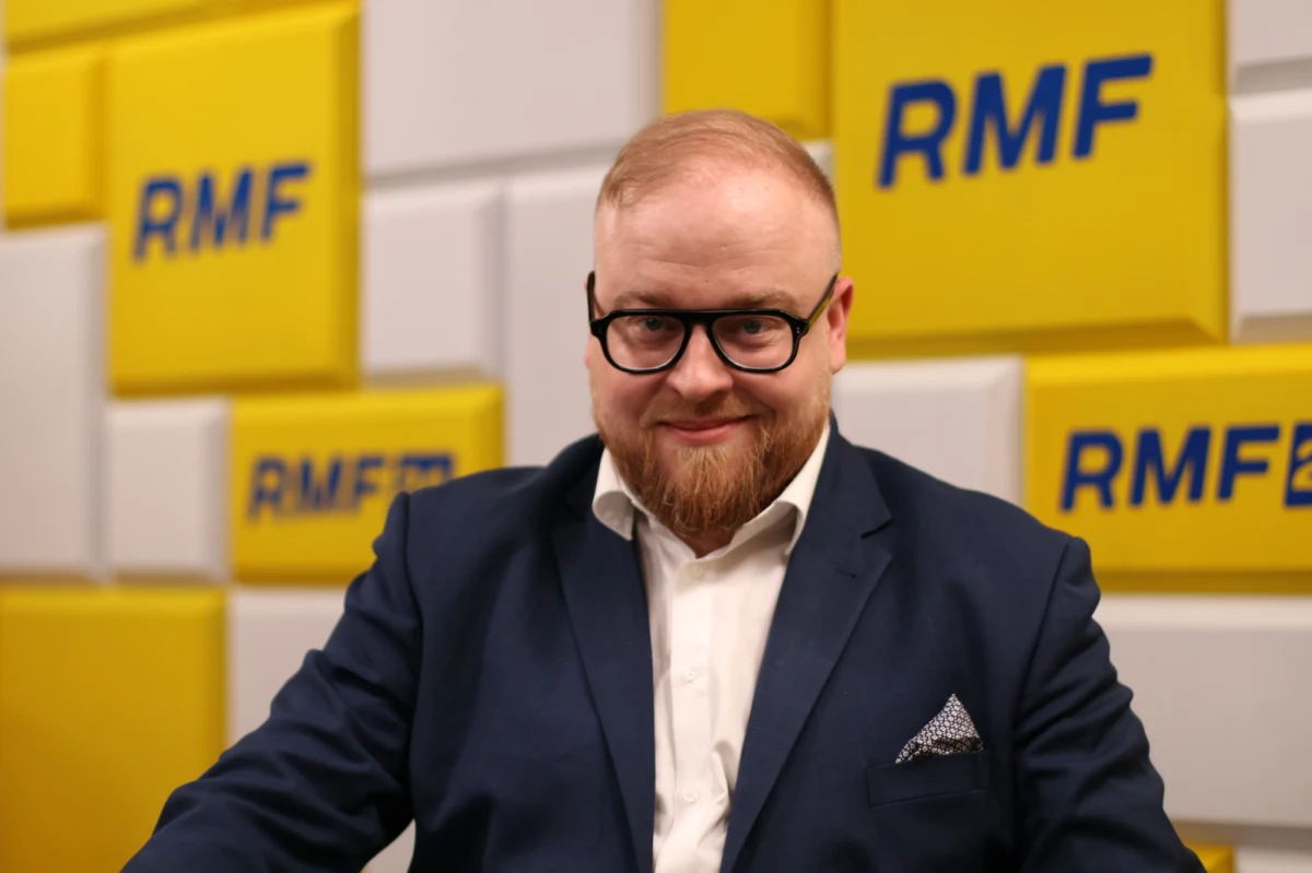 „Wczoraj, bądźmy szczerzy, po raz pierwszy w historii tych naszych polsko-ukraińskich zjazdów przyjaźni, które mają miejsce od ubiegłego roku, pojawiły się też te wszystkie rysy - Wołyń, rolnictwo” - tak o środowej wizycie prezydenta Ukrainy Wołodymyra Zełenskiego mówił w Porannej rozmowie w RMF FM rzecznik MSZ Łukasz Jasina.