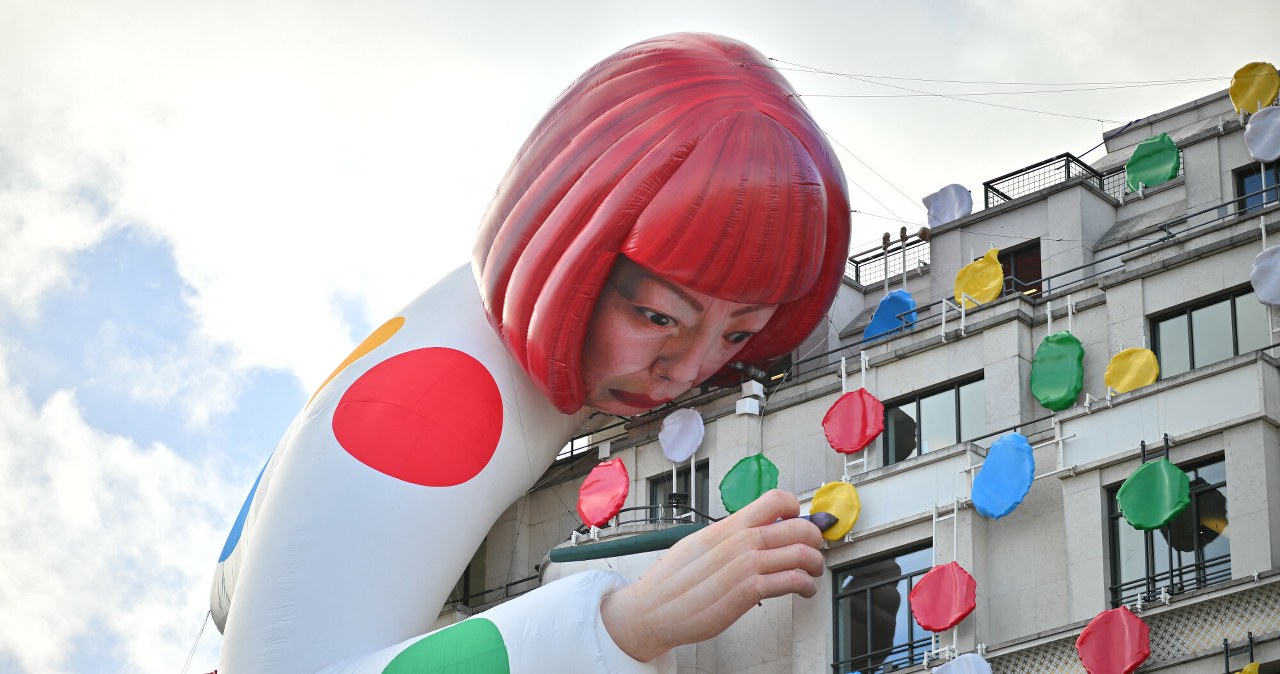 Yayoi Kusama i kropka. Kontrowersyjna artystka, której prace są