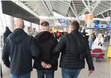 Dariusz Z., skazany za seksualne wykorzystywanie małoletnich, zatrzymany na Okęciu