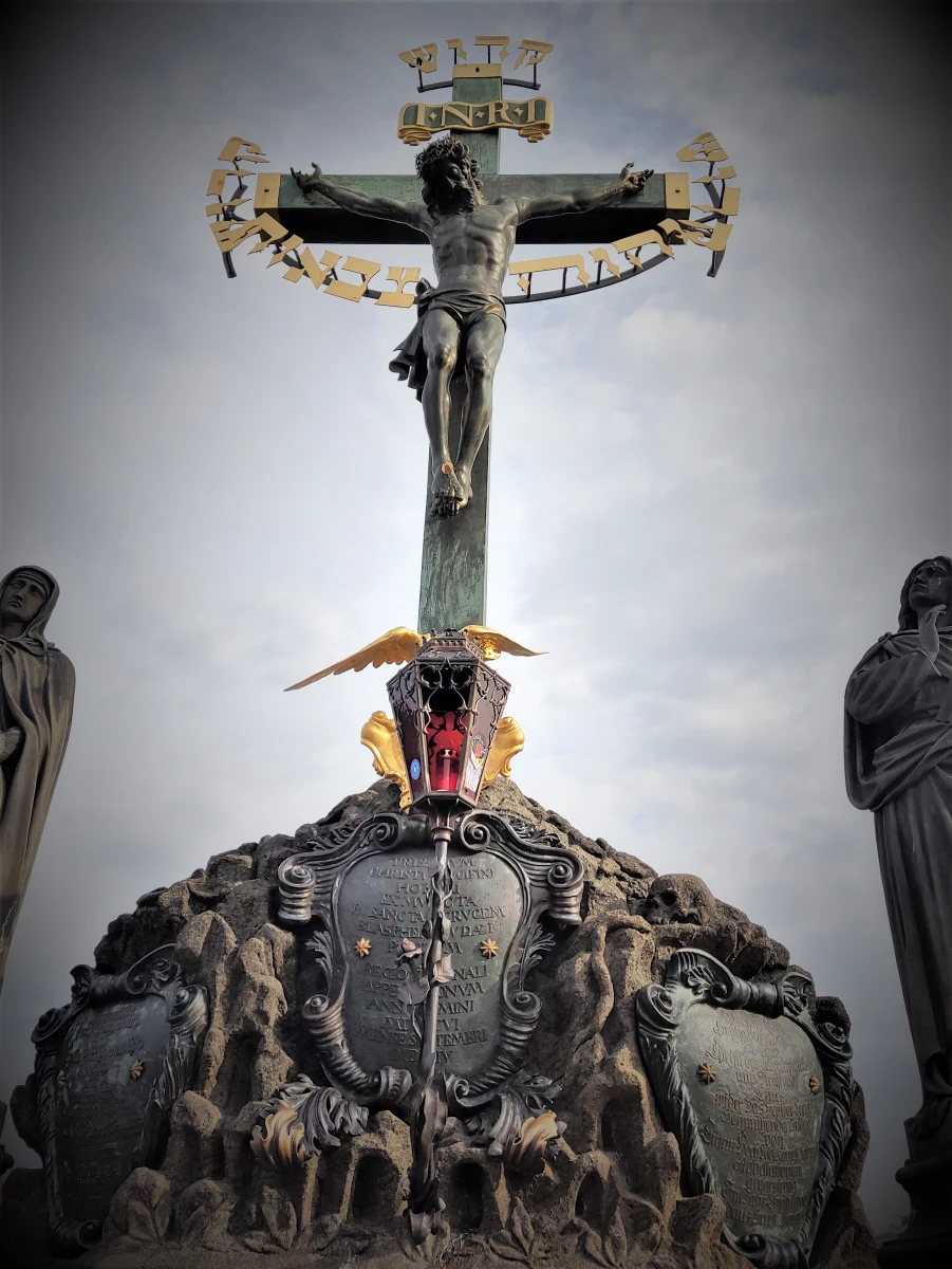 Do refleksji dla Wszystkich, ze specjalną dedykacją dla kręgu "GLOB-u": Anny Horodeńskiej, Barbary Legut, Marzeny Król oraz Michała Dobrołowicza. 