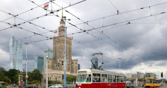 W wielkanocny poniedziałek 10 kwietnia na stołeczne tory wyjadą tramwaje okolicznościowej linii W. Będzie ona obsługiwana zabytkowymi wagonami.