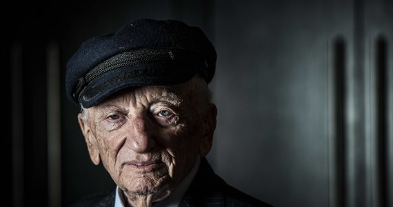 W wieku 103 lat zmarł Benjamin Ferencz. Był ostatnim żyjącym prokuratorem, który występował na procesach norymberskich. "Nigdy nie zapomnę widoku pieców krematoryjnych, stosów zwłok spiętrzonych jak drewno opałowe; tych bezbronnych wychudzonych szkieletów z oznakami chorób" – pisał Ferencz w 1988 r.