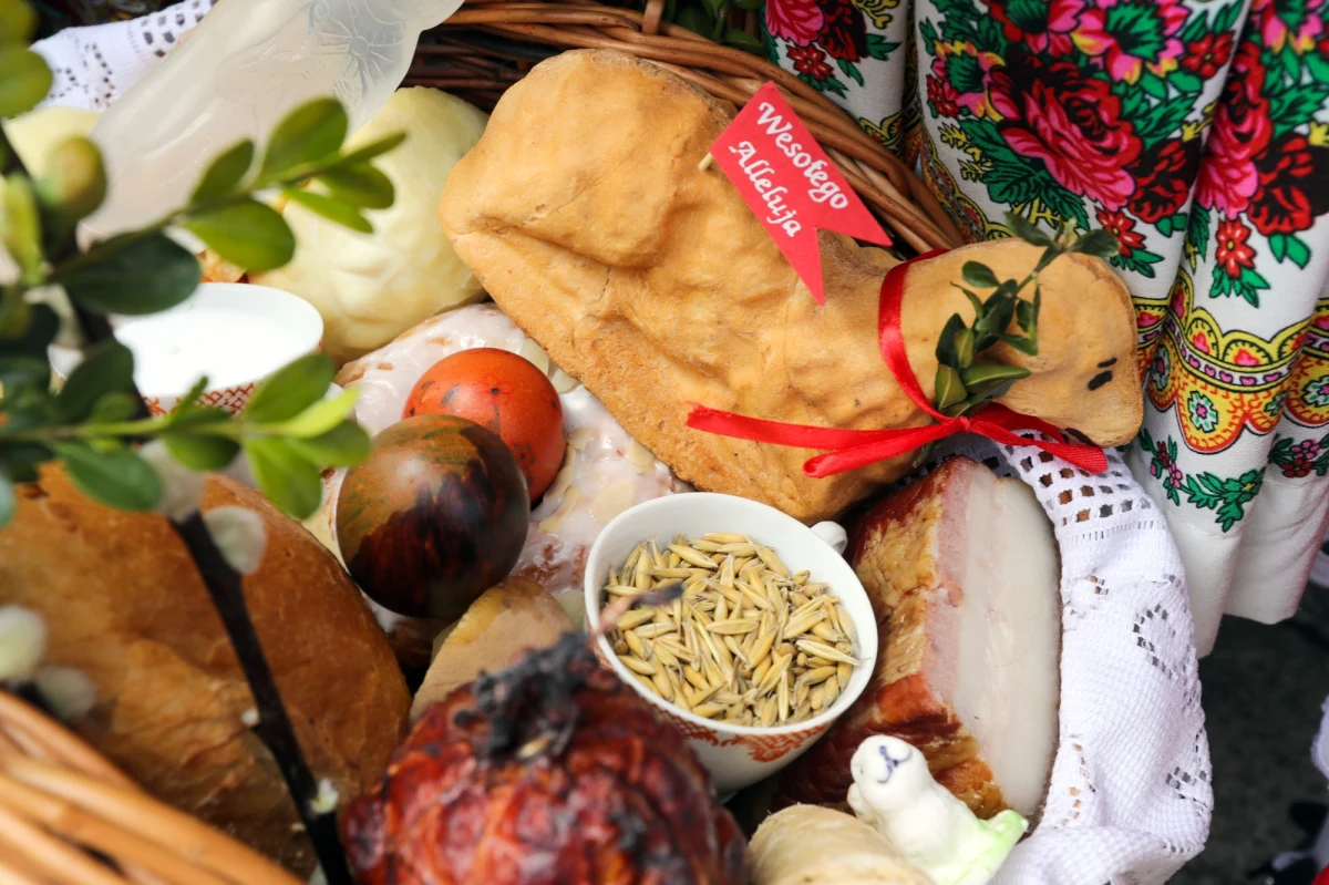 Czym jest zmartwychwstanie? Czy współczesny człowiek rozumie, przeżywa je inaczej, niż kiedyś? Jakie jest wielkanocne przesłanie dla osób niewierzących? "To najlepszy czas, żeby zdać sobie sprawę z tego, jakiem darem jest to, że żyję" - mówi nam Tomasz Nowak, dominikanin. 