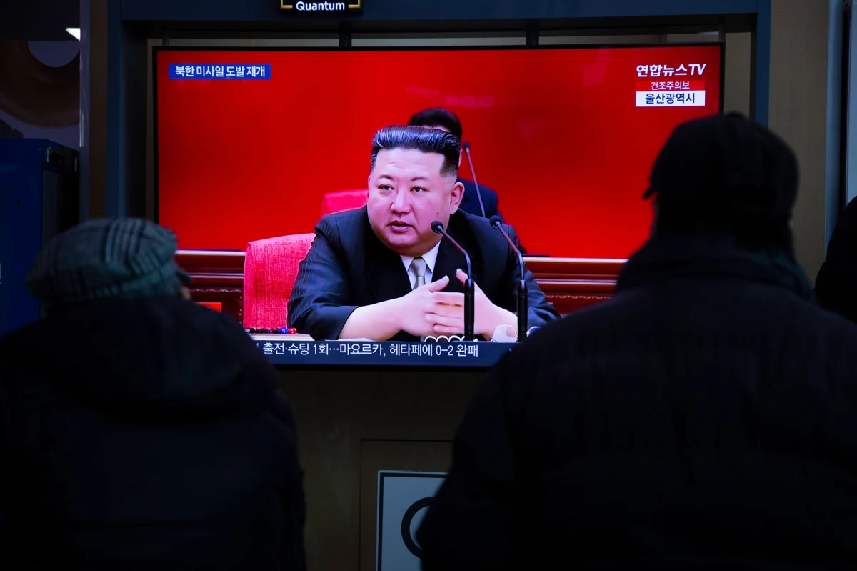 Ministerstwo Zjednoczenia Korei Południowej poinformowało, że Korea Północna czwarty dzień z rzędu nie odpowiedziała na regularne połączenie przez międzykoreański kanał łączności. Połączenia odbywają się zwykle w dni powszednie o godzinie 9.00 i 17.00.