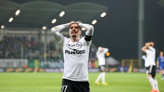 Legia Warszawa miała gonić Raków. Zaskoczyła wszystkich