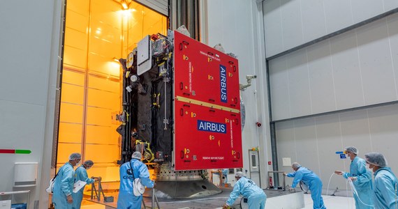 W czwartek po 14:00 polskiego czasu z Europejskiego Portu Kosmicznego w Gujanie Francuskiej wystartuje sonda JUICE. Ma ona zbadać księżyce Jowisza. Na jej pokładzie znajdą się instrumenty badawcze z Polski.