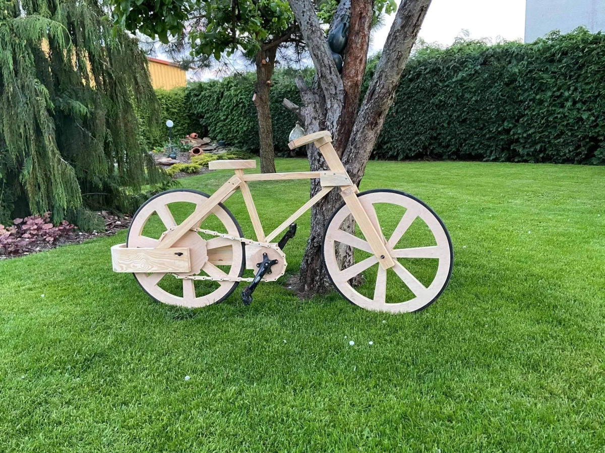 Czy można zrobić rower z drewna?  Był już drewniany monocykl i rowerek dla dzieci. Co w tym roku przygotują konstruktorzy? Do końca kwietnia można zgłaszać się do konkursu organizowanego przez Uniwersytet Przyrodniczy w Poznaniu.