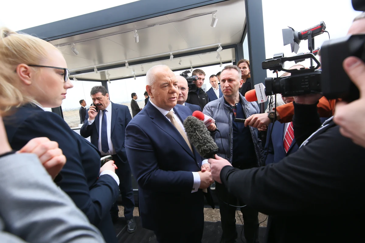 ​Jakub Rybicki zostanie prezesem spółki PGE PAK Energia Jądrowa, która zajmie się, wraz z partnerem koreańskim, budową elektrowni jądrową w Pątnowie. Szefem rady nadzorczej będzie Zygmunt Solorz - podało w czwartek PGE.