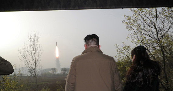 Korea Płn. poinformowała dziś o próbie z nowym typem międzykontynentalnego pocisku balistycznego (ICBM) na paliwo stałe Hwasong-18, który "wzmocni możliwości kontrataku nuklearnego".