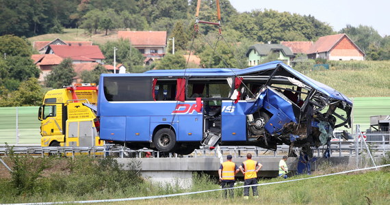 Prokuratura Okręgowa w Warszawie umorzyła śledztwo w sprawie zeszłorocznego wypadku polskiego autokaru w Chorwacji, w którym zginęło 12 osób, a 32 zostały ranne. Śledztwo - jak podkreślono - zakończono wobec osoby podejrzewanej.