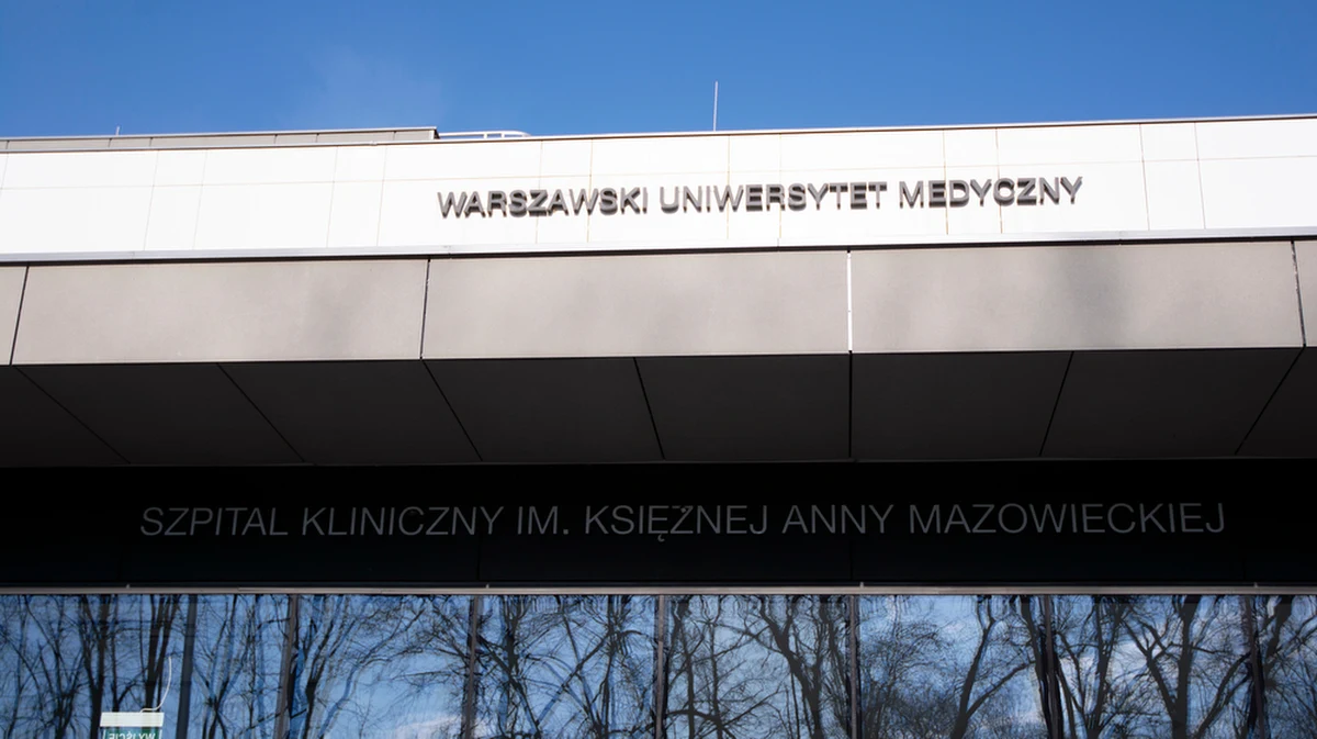 Warszawska prokuratura umorzyła śledztwo w sprawie byłego rektora Warszawskiego Uniwersytetu Medycznego prof. Mirosława Wielgosia w sprawie możliwego nadużycia władzy i działania w ten sposób przez niego na szkodę interesu publicznego. Wniosek w tej sprawie złożył obecny rektor Warszawskiego Uniwersytetu Medycznego prof. Zbigniew Gaciong. Jak dowiedział się reporter RMF FM, śledczy nie stwierdzili znamion czynu zabronionego.