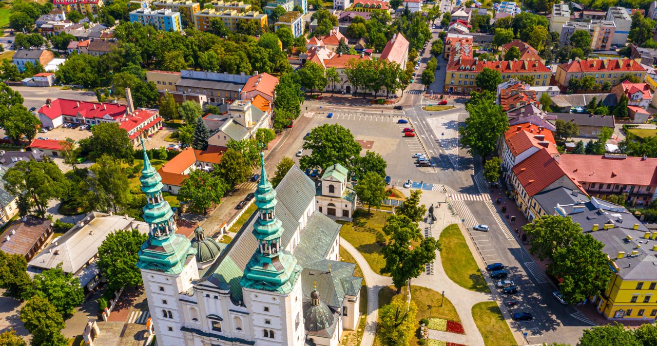 Rząd, mówi, owszem, ustabilizujemy, wasze, finanse, liczcie, będziecie, opływać, dostatki, kasa, państwa, przypomina, szwajcarsk Zdewastowane finanse samorządów. Czeka nas praca u podstaw