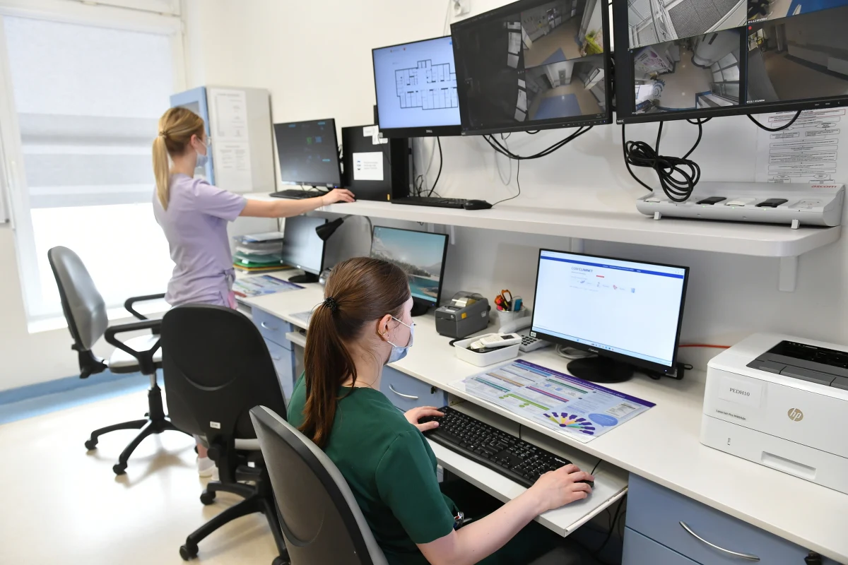 Nowoczesne urządzenia do leczenia chorych na nowotwory dzieci trafiły w piątek do Uniwersyteckiego Centrum Klinicznego w Gdańsku. Zakup sprzętu za ok. 300 tys. zł sfinansował TUW Polski Zakład Ubezpieczeń Wzajemnych.