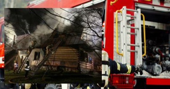 Trzy osoby zostały ranne w pożarze domu w Zakopanem. Ogień objął drewniany budynek na Starej Pardałówce.