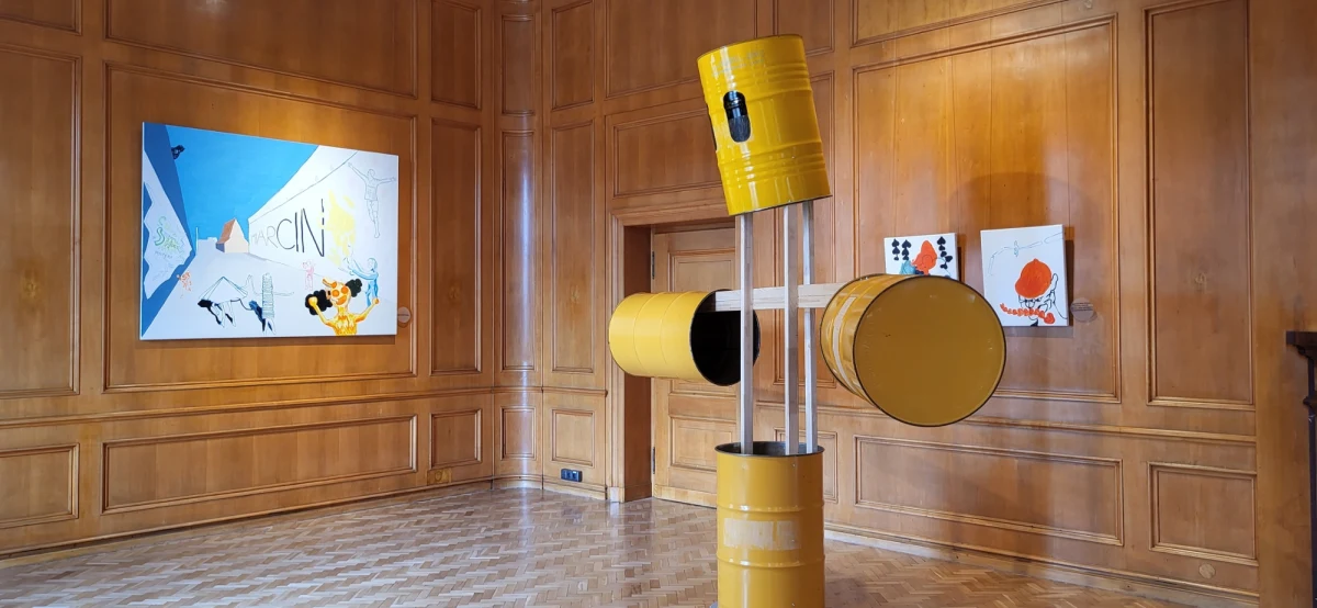 Jak można oswoić wszechobecne remonty? Czy roboty budowlane mogą być inspiracją dla artystów? Odpowiedzi na te pytania mogą znaleźć odwiedzający Centrum Kultury Zamek w Poznaniu, gdzie powstała nietypowa wystawa, związana właśnie z obecnymi w mieście pracami remontowymi.