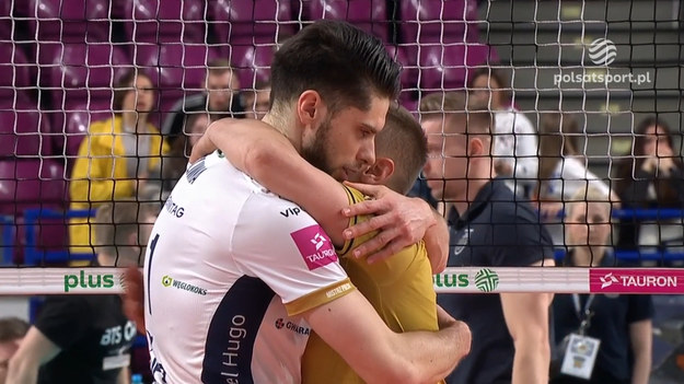 Czwarty mecz ćwierćfinałowy: Projekt Warszawa - Grupa Azoty ZAKSA Kędzierzyn-Koźle 1:3 (25:23, 23:25, 19:25, 20:25).

