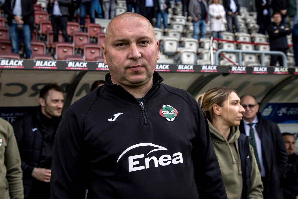 Mariusz Lewandowski nie jest już trenerem piłkarzy Radomiaka. Jego następcą został rumuński szkoleniowiec Constantin Galca – poinformował radomski klub, który w tabeli Ekstraklasy zajmuje obecnie jedenaste miejsce.