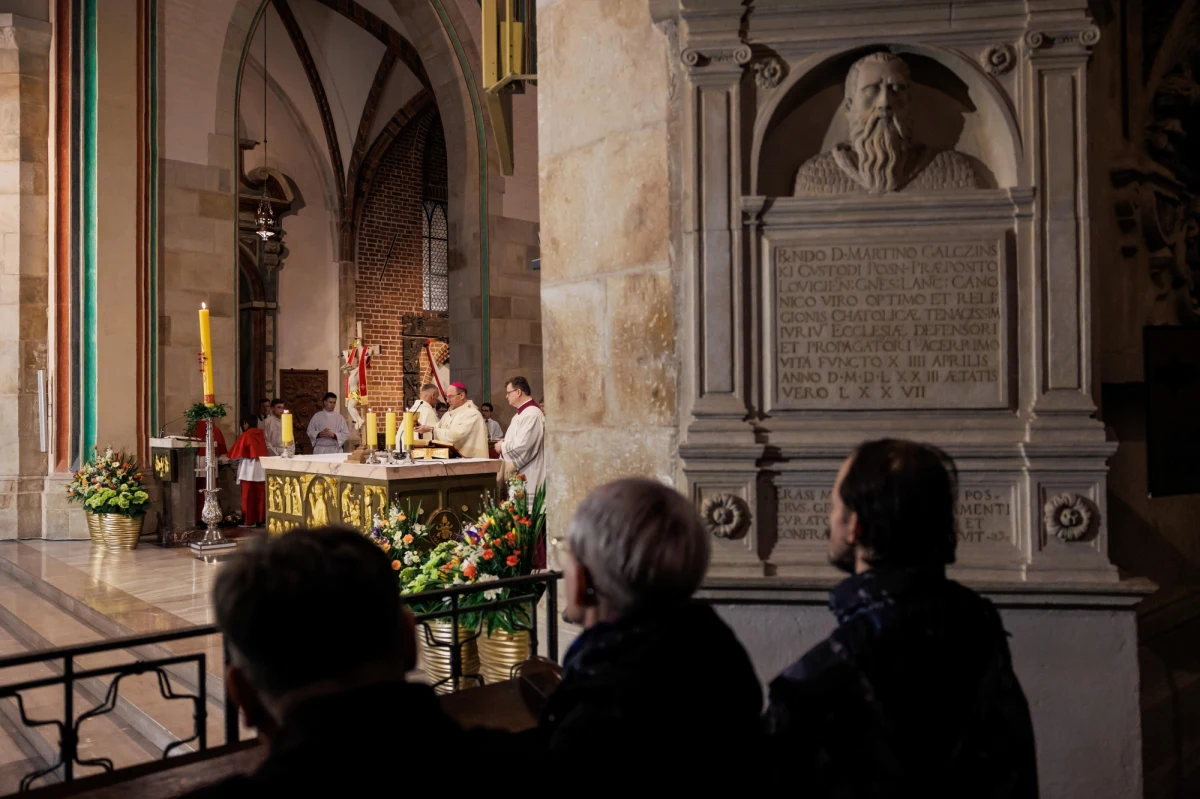 22 i 23 kwietnia w Gnieźnie (Wielkopolskie) odbędą się uroczystości odpustowe ku czci św. Wojciecha głównego patrona Polski, archidiecezji gnieźnieńskiej i Gniezna. Centralnym elementem obchodów jest suma odpustowa u stóp katedry.