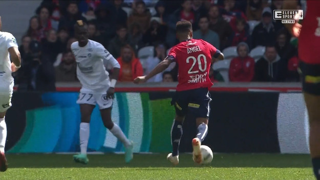 Skrót meczu  Lille OSC - Montpellier HSC 2-1. 

Bramki: 70. David (Cabella), 72. Cabella – 24. I. Sylla (Wahi)

Lille OSC: Chevalier – Weah (46. B. Diakité), Fonte (C), Alexsandro, Gudmundsson (46. Ismaily) – André, And. Gomes – J. Bamba (46. Žegrova), Ang. Gomes (86. Martin), Cabella (90. Yoro) – David.
Rezerwowi: Costil, Negrel – Bayo, Virginius.

Montpellier HSC: Lecomte – Sacko, Jullien, Kouyaté, I. Sylla – Savanier (C) (88. Fayad), Ferri, Chotard (80. L. Leroy) – Nordin (80. Germain), Wahi (67. Mavididi), Khazri (67. Maouassa).
Rezerwowi: Bertaud – P. Mendes, Sakho, E. Tchato.