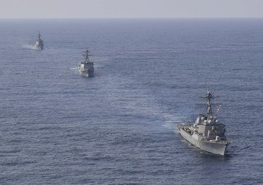 Trzy niszczyciele u wybrzeży Korei Południowej. Trwają manewry z USA i Japonią