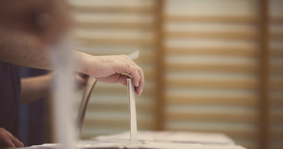 Przeprowadzane w niedzielę w Bielsku-Białej lokalne referendum jest nieważne. Powód to zbyt niska frekwencja. 