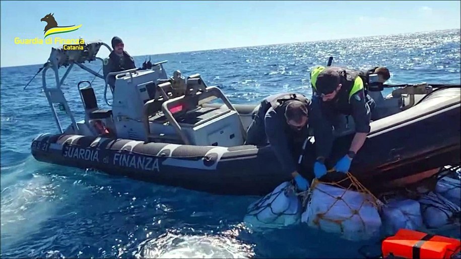 /Guardia di Finanza Catania /