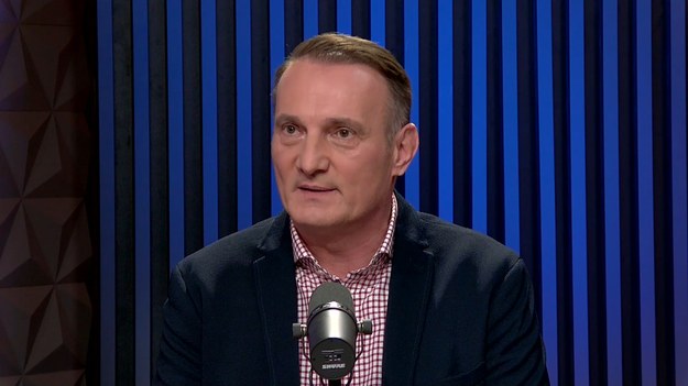 Gośćmi Sebastiana Staszewskiego w ostatnim odcinku programu "Studio Ekstraklasa" był - Adam Matysek oraz Radosław Majewski.

W każdym odcinku eksperci podsumowują najciekawsze wydarzenia kolejki PKO Bank Polski Ekstraklasy. Oglądaj w poniedziałki o 20:00 NA ŻYWO w Interii! Partnerem projektu jest PKO Bank Polski.
