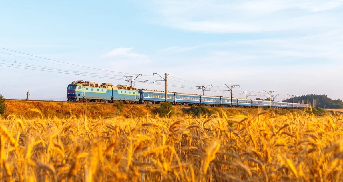 Komisja Europejska przeznaczy 300 mln euro w formie dotacji na projekty związane z korytarzami solidarnościowymi z Ukrainą - przekazał dziennikarce RMF FM w Brukseli wysoki rangą urzędnik KE. Duża część z tych środków, nawet 1/3, może przypaść Polsce.